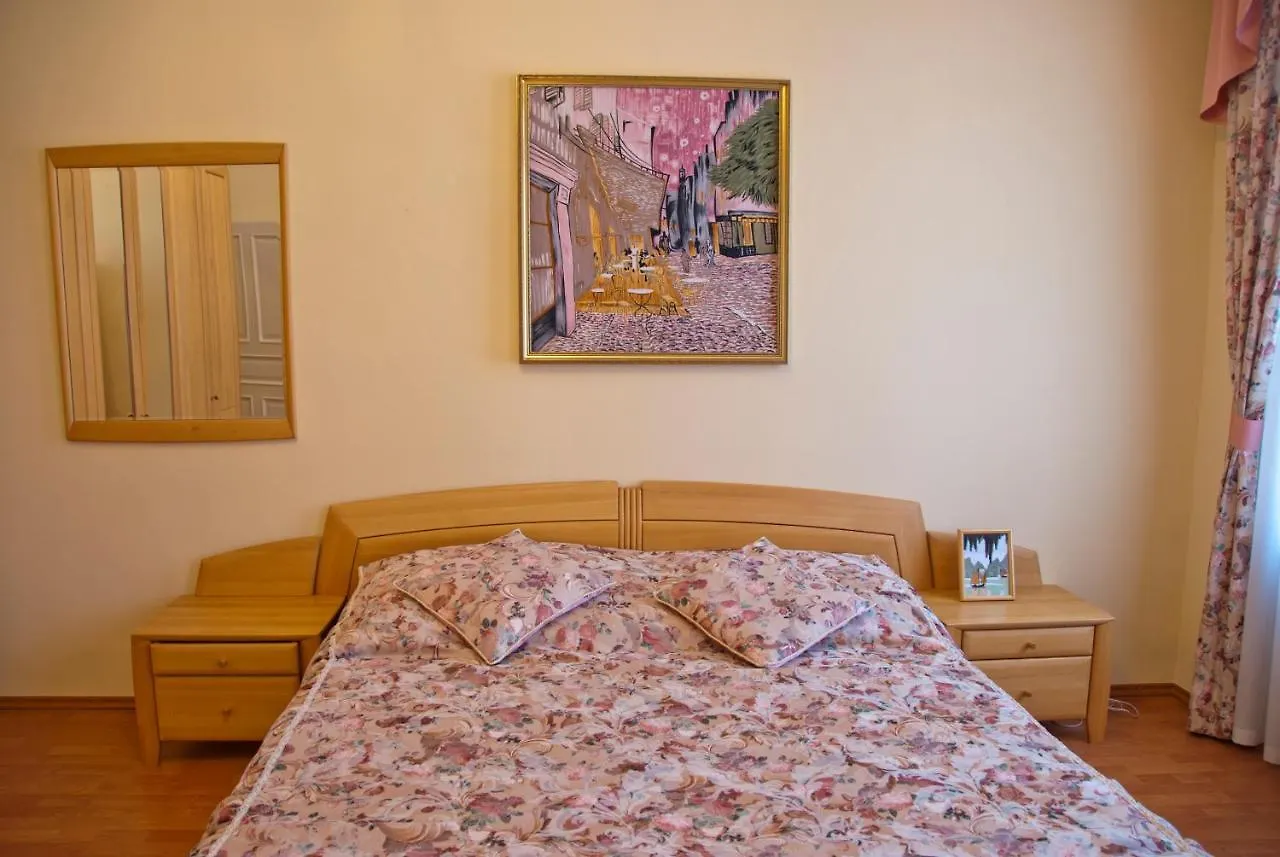 Daire Apartman Na Zahradni Karlovy Vary