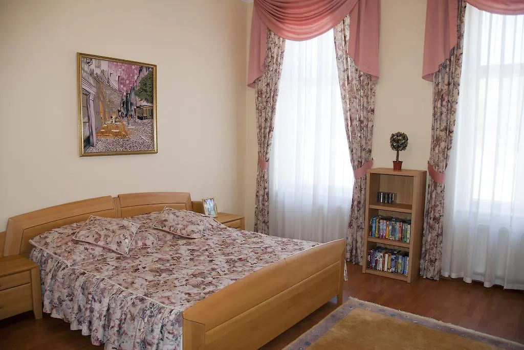 Apartman Na Zahradni Karlovy Vary